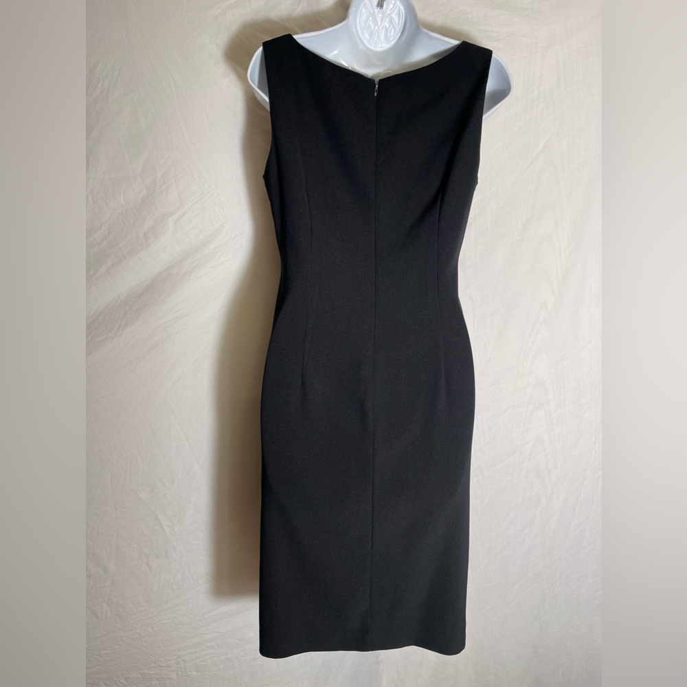 Size 6 BCBG MAXAZRIA stunning black dress with bright pink inner lining! - Picture 3 of 5